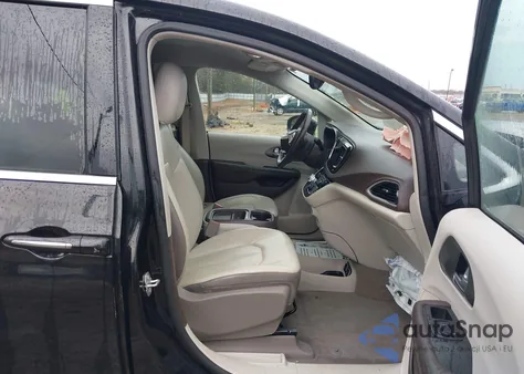 2019 Chrysler Pacifica Touring L from USA, damaged, VIN 2C4RC1BG1KR653170